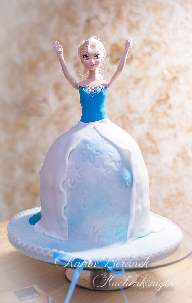Kuchenkönigin Cake Board Tutorial Frozen Emily Disney Elsa Barbie